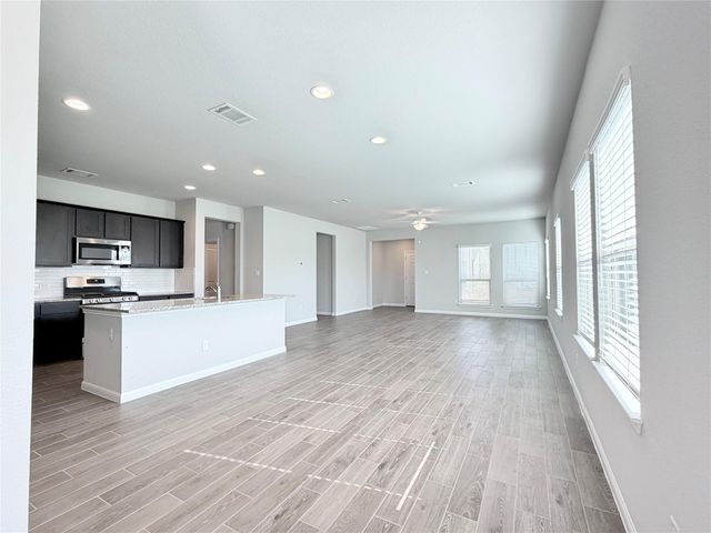 18104 Emu LN, Manor, TX 78653