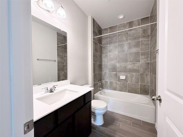 18104 Emu LN, Manor, TX 78653