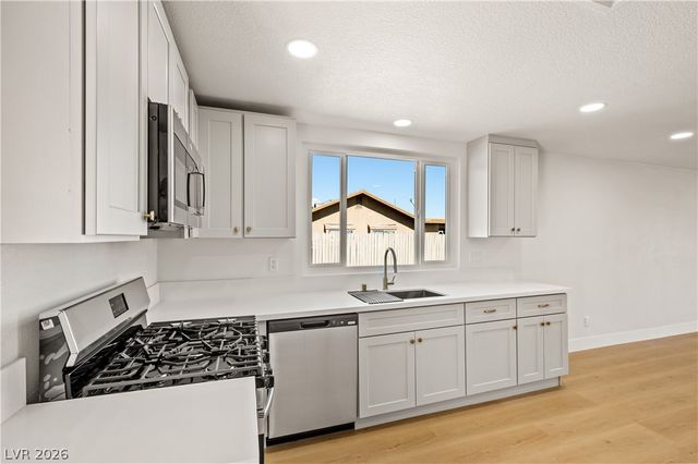 603 Buchanan Avenue, Henderson, NV 89015