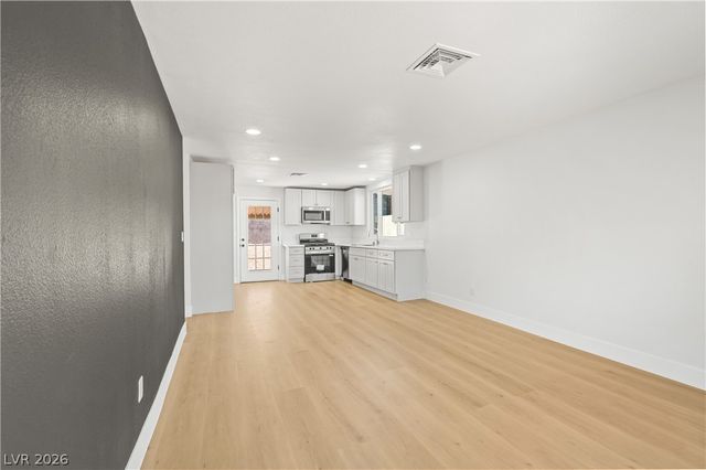 603 Buchanan Avenue, Henderson, NV 89015