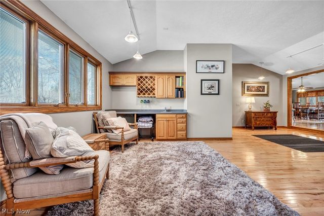 17313 Bennett Road, North Royalton, OH 44133