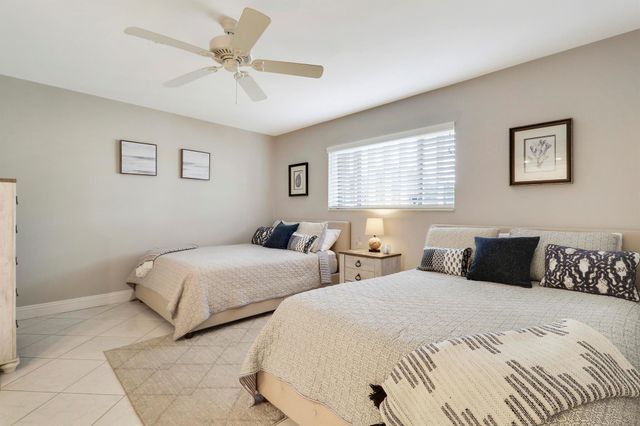 11800 Avenue Of The Pga 8, Palm Beach Gardens, FL 33418