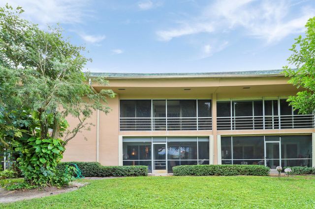 11800 Avenue Of The Pga 8, Palm Beach Gardens, FL 33418