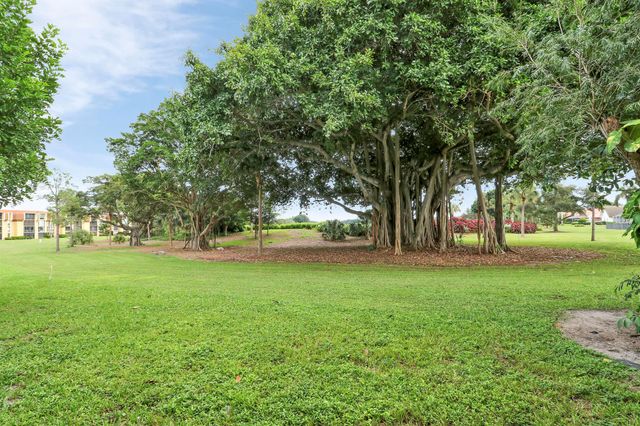 11800 Avenue Of The Pga 8, Palm Beach Gardens, FL 33418