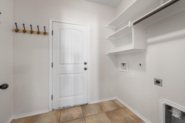12104 Broten ST, Austin, TX 78748