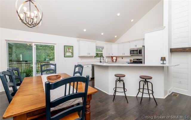 3014 Masters Drive, Floyds Knobs, IN 47119