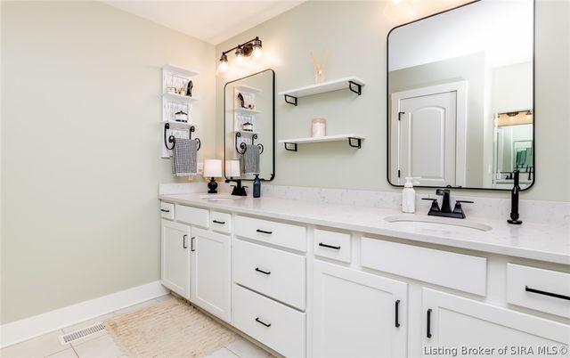 3014 Masters Drive, Floyds Knobs, IN 47119