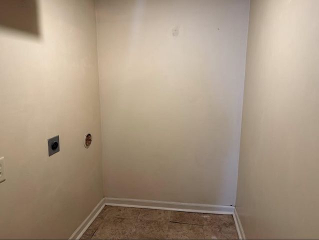 609 State St., Salina, KS 67401