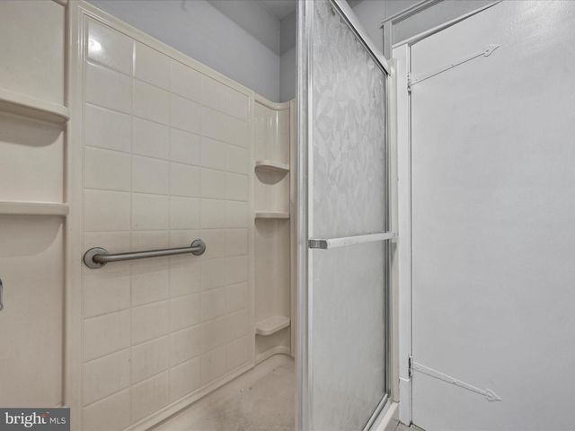 2135 W NORWEGIAN ST, Pottsville, PA 17901