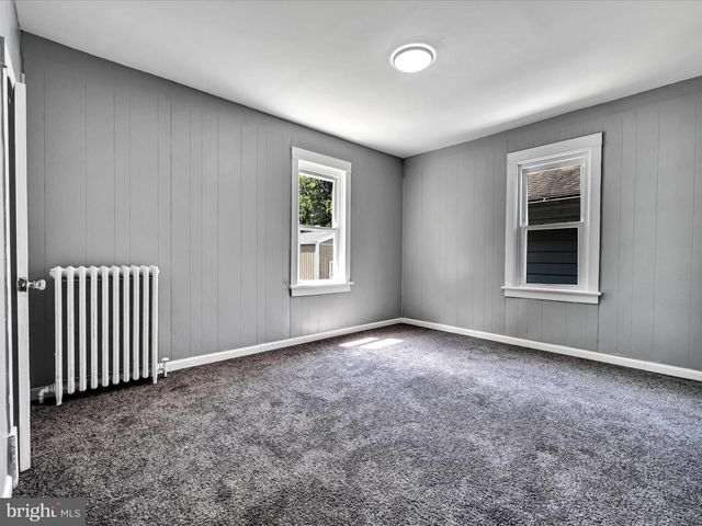 2135 W NORWEGIAN ST, Pottsville, PA 17901