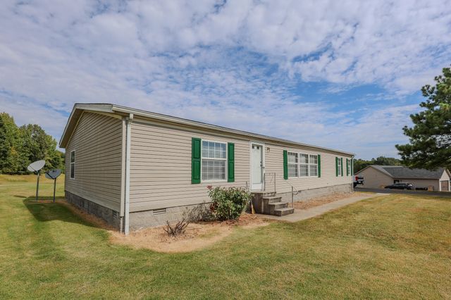 2465 W Lovelaceville Florence Station Road, Paducah, KY 42001