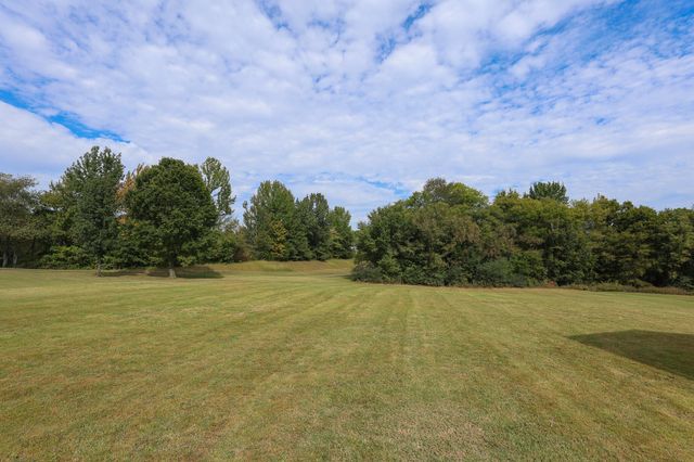 2465 W Lovelaceville Florence Station Road, Paducah, KY 42001
