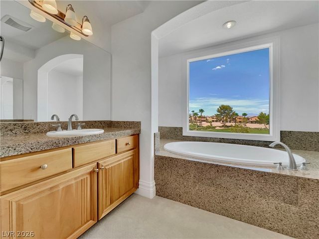 134 Crooked Putter Drive, Las Vegas, NV 89148