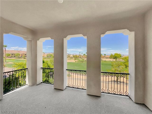 134 Crooked Putter Drive, Las Vegas, NV 89148