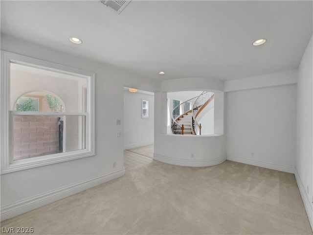 134 Crooked Putter Drive, Las Vegas, NV 89148