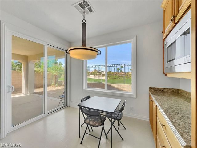 134 Crooked Putter Drive, Las Vegas, NV 89148