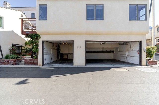 1812 Ocean Drive, Manhattan Beach, CA 90266