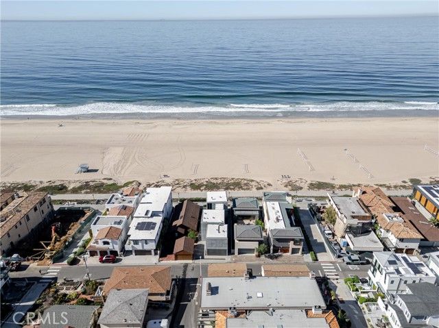 1812 Ocean Drive, Manhattan Beach, CA 90266
