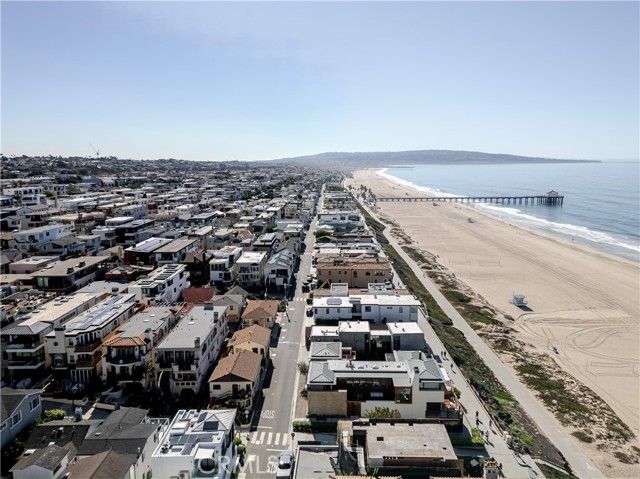 1812 Ocean Drive, Manhattan Beach, CA 90266