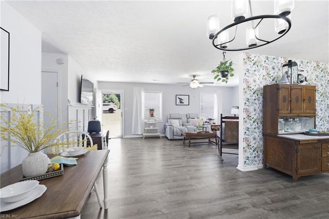 81 Easy ST, Dutton, VA 23050