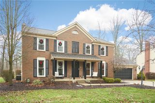 2792 Bridlewood Street NW, North Canton, OH 44720