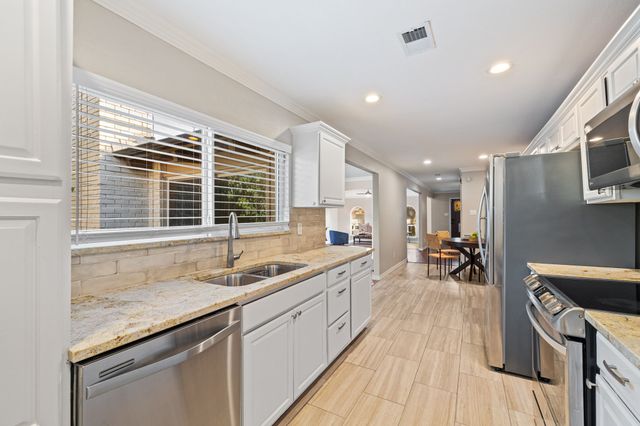 8605 Grumman Drive, Dallas, TX 75228