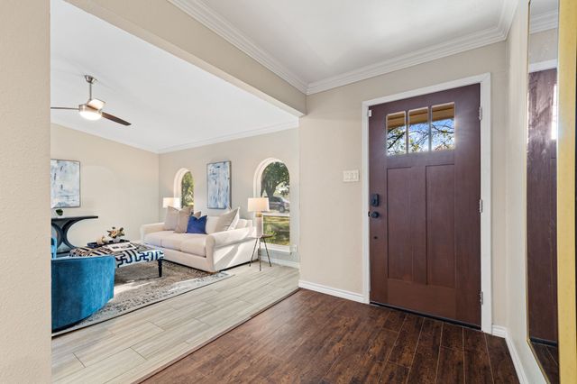 8605 Grumman Drive, Dallas, TX 75228