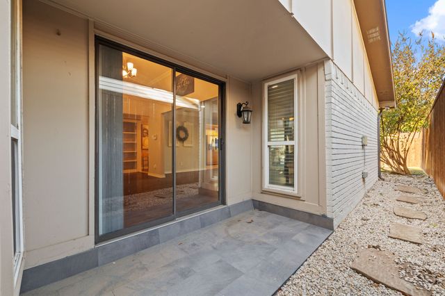 8605 Grumman Drive, Dallas, TX 75228