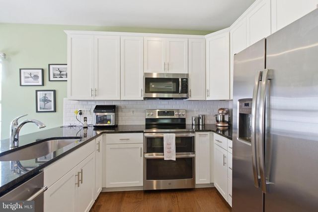 35 HARPERS MILL WAY, Lovettsville, VA 20180