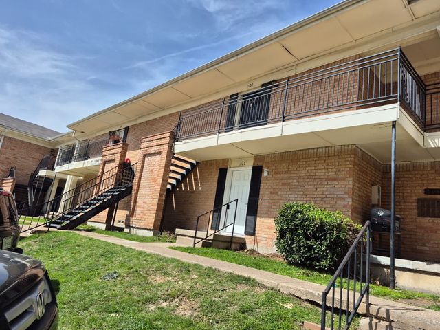 5057 Ridglea Lane 1107, Fort Worth, TX 76116