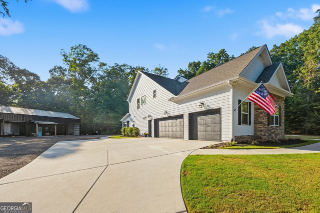 513 Bankstown Road, Brooks, GA 30205