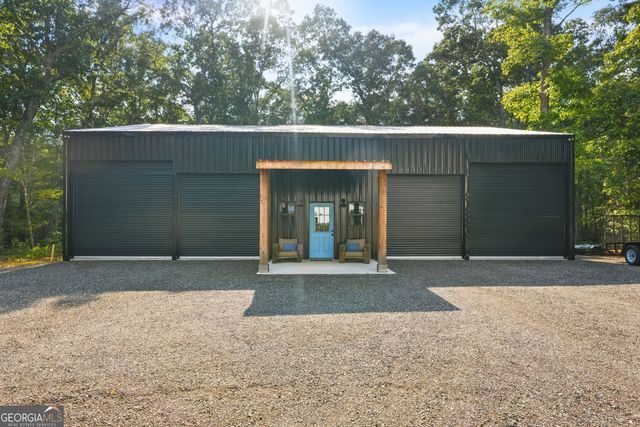 513 Bankstown Road, Brooks, GA 30205