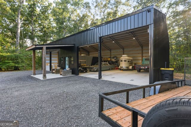 513 Bankstown Road, Brooks, GA 30205