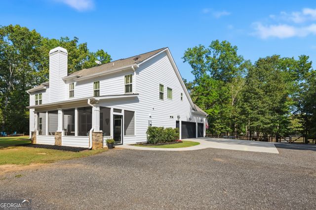 513 Bankstown Road, Brooks, GA 30205