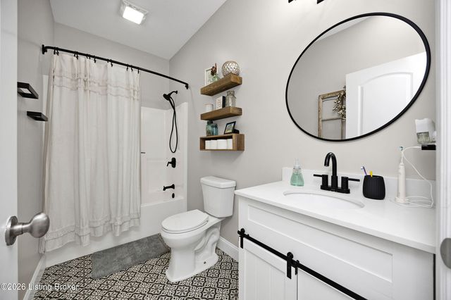 426 Marks Ln, Bardstown, KY 40004