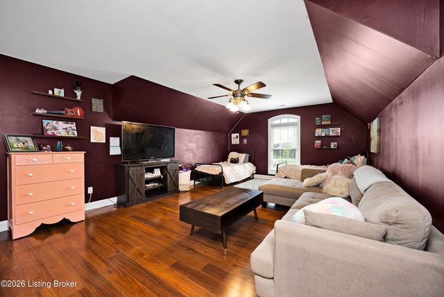 426 Marks Ln, Bardstown, KY 40004