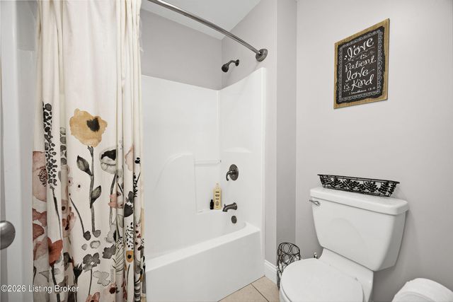 426 Marks Ln, Bardstown, KY 40004