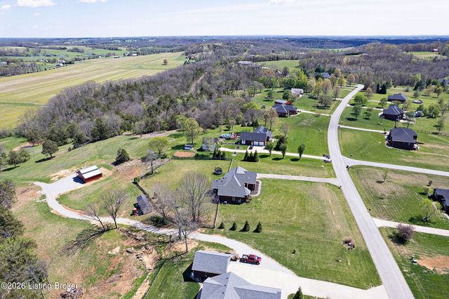 426 Marks Ln, Bardstown, KY 40004