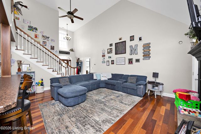 426 Marks Ln, Bardstown, KY 40004