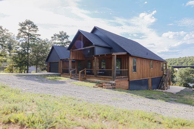 726 Sunny Slope, Greers Ferry, AR 72044