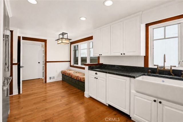 624 Poppy Avenue, Corona Del Mar, CA 92625