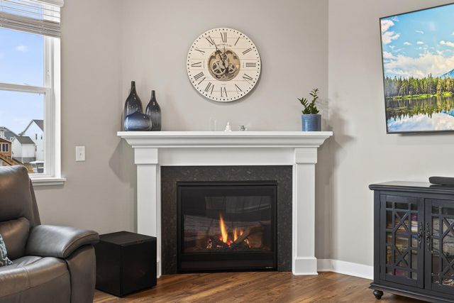 1429 Clover Preserve Lane, Chaska, MN 55318