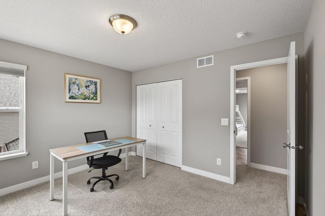 1429 Clover Preserve Lane, Chaska, MN 55318