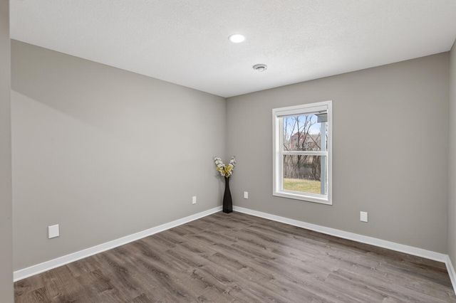 1429 Clover Preserve Lane, Chaska, MN 55318