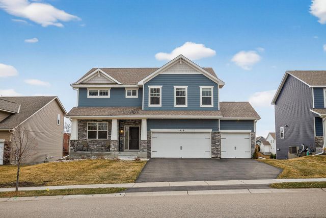1429 Clover Preserve Lane, Chaska, MN 55318