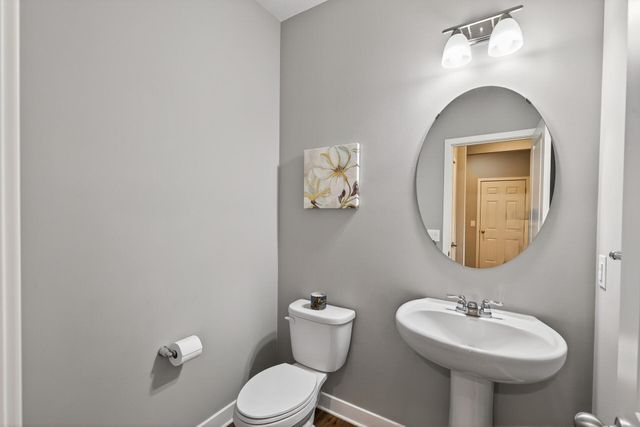 1429 Clover Preserve Lane, Chaska, MN 55318