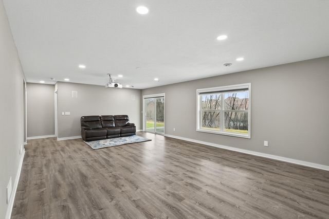 1429 Clover Preserve Lane, Chaska, MN 55318