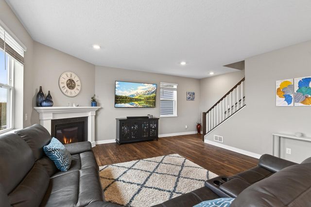 1429 Clover Preserve Lane, Chaska, MN 55318