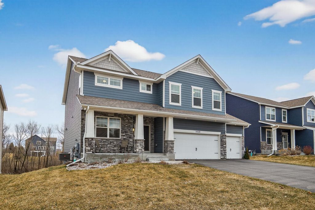 1429 Clover Preserve Lane, Chaska, MN 55318