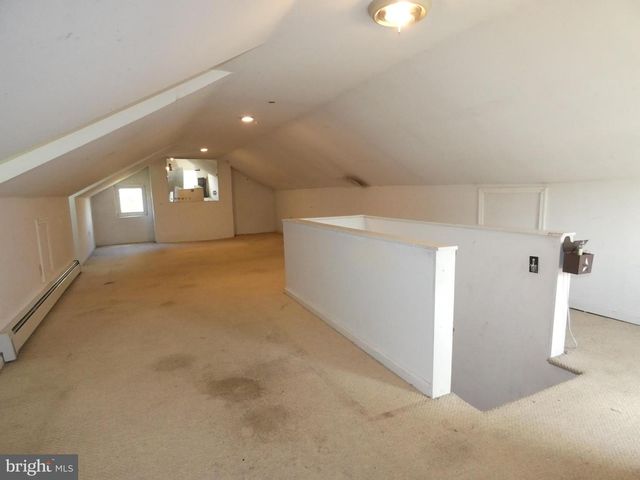 441 S FRONT ST, Columbia, PA 17512